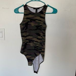 Forever 21 Sz S Camo Bodysuit